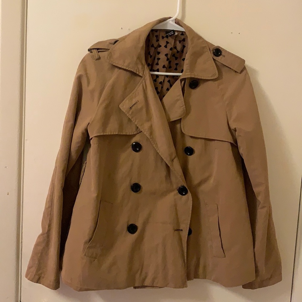 H&M Beige Cropped Utility Jacket